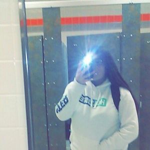 Meet your Posher, Arraya